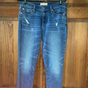 Gap: True Skinny Jeans